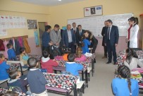 MERAL UÇAR - Kaymakam Uçar'dan Öğrencilere Destek