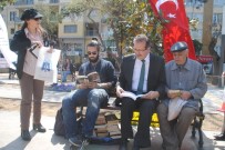 KÜTÜPHANE HAFTASI - Parkı Kütüphaneye Çevirdiler