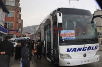 VANGÖLÜ TURIZM - Hakkari'ye 3 Yıl Aradan Sonra Otobüs Sevinci