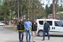 YASAK AŞK - Ablasının Yasak Aşk Yaşadığı Akrabasının Evini Bastı Açıklaması 1Ölü