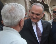 KAPALI ÇARŞI - Bakan Özlü De 'Hayır' Çadırını Ziyaret Etti