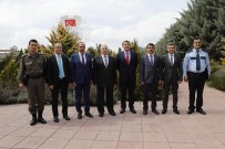 VECDI GÖNÜL - Başkan Duruay'dan Türksat'a Ziyaret