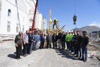 NECMETTİN NURSAÇAN - Kayseri OSB Yeni Camiinin Ana Kubbe Alemi  Yerleştirildi