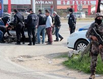 YAKAPıNAR - Kaza ihbarına giden polis aracını yakmak istediler