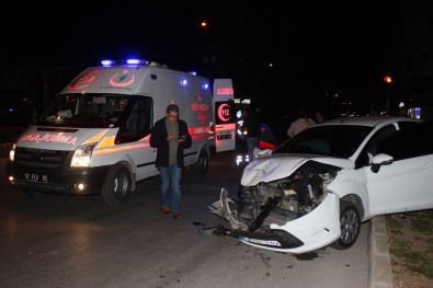 Manavgat'ta 3 Ayrı Trafik Kazası Açıklaması 4 Yaralı