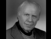 Orhan Asena sahnede anılacak