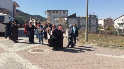 Osmaneli'nde Ak Partili Kadınlar Referandum Çalışmaları