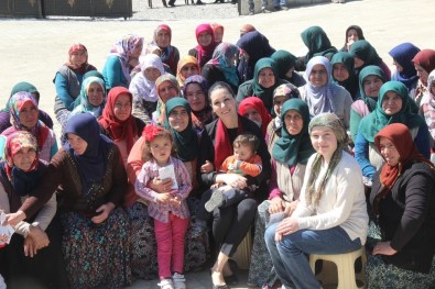 AK Parti'li Karaaslan Açıklaması 'Ayağımızdaki Prangalardan Kurtulmalıyız'