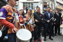 BEŞIKTAŞ BELEDIYESI - Beşiktaş'ta Dans Sokağa Taşındı