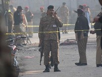 İNTIHAR SALDıRıSı - Pakistan'da intihar saldırısı