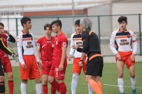 UŞAKSPOR - U17 Şampiyonası Tavşanlı'da Başladı
