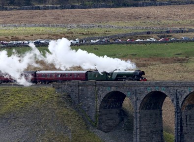 Uçan İskoçyalı Yeniden Raylarda