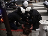 CALIFORNIA - ABD'de Trump destekçileri ile karşıt gruplar birbirine girdi