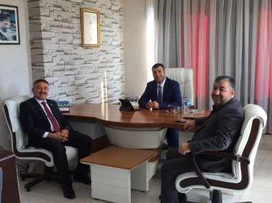 AK Parti'li Özkan'dan Başkan Karak'a Ziyaret
