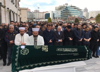 Antalya'daki Koşuda Hayatını Kaybeden Zeynel Murat Batur, Son Yolculuğuna Uğurlandı