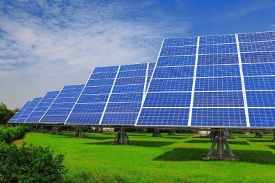 Güneş Enerjisi Türkiye'yi Ve Dünyayı Kurtaracak