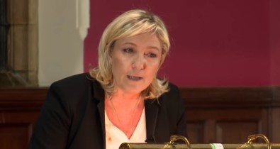 Le Pen'den 'Putin' Açıklaması