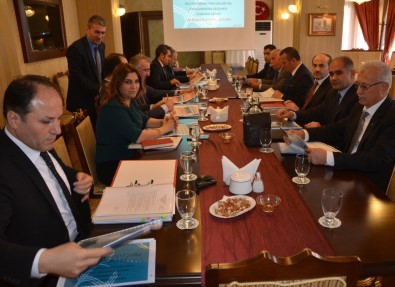 Mersin'de İlçe Milli Eğitim Müdürleri Toplantısı