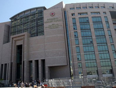 İstanbul Adliyesinde 'rüşvet' soruşturmasında 13 yakalama kararı