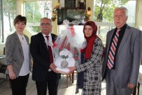 BOZKÖY - Kadın İşletmeciden Hemcinslerine 'Evinizde Oturmayın' Tavsiyesi