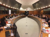 PODEM, AB Parlamentosunda Türkiye'deki Referandumu Tartıştı