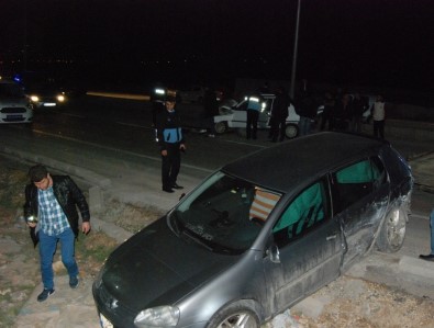 Şanlıurfa'da Zincirleme Trafik Kazası Açıklaması 6 Yaralı