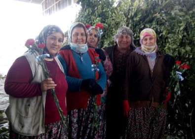 Başkan Çerçioğlu Emekçi Kadınları Unutmadı
