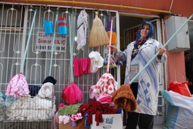 Bornoz Parçalarını Ekonomiye Kazandıran Kadının Hayali Fabrika Açmak