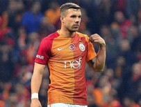 LUKAS PODOLSKI - Galatasaray'ın yıldız futbolcusuna saldırı