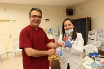 KADINLAR GÜNÜ - Kadınlara Ücretsiz Diş Taraması Yapıldı