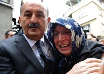 TUANA - Otobüs Kazasında Ölen Genç Kadın İkizini Yalnız Bıraktı