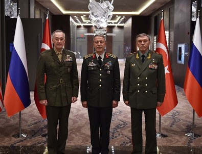 Üç genelkurmay başkanının buluşması doları geriletti