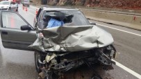 CEHENNEM DERESİ - Antalya'da Trafik Kazası Açıklaması 1 Ölü, 5 Yaralı