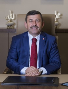 Başkan Karabacak, Bilgi Birikimlerini Mardin'de Paylaşacak