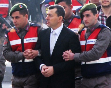 Eski Başyaverden Darbe Girişimi Gecesi 'Tatbikat' Paylaşımı