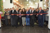 İzmirli Sanatçılardan Salihli'de Resim Sergisi