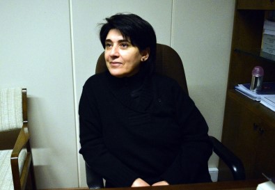 Leyla Zana, Valiye 'PKK'yı 20 Devlet Kullanıyor'  Demiş