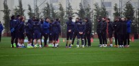 MAHMUT TEKDEMIR - Medipol Başakşehir, Atiker Konyaspor Maçı Hazırlıklarını Sürdürüyor