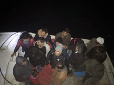 Mersin'de Akdeniz'e Açılan 18 Kaçak Göçmen Yakalandı
