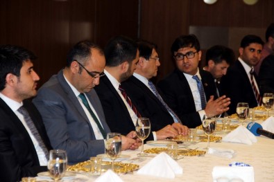 MÜSİAD'lı İşadamları Afgan Milletvekili İle Bir Araya Geldi