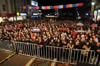 YEŞİM SALKIM - Saraçlar Caddesi'nde Kadınlar Gecesi Özel Konseri