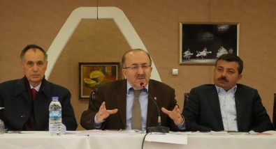 Başkan Gümrükçüoğlu Akçaabat Ve Düzköy'de Çalışmalarını Anlattı