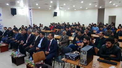 Erciş'te Öğrenciler Kandil Programı Düzenlendi