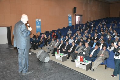 Virnşehir Kaymakam Ömer Çimşit Ekonomi Kulübü'nün Düzenlediği Konferansa Katıldı.