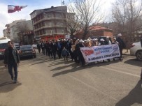 Ardahan TÜGVA'dan 'Türkiye İçin Evet' Yürüyüşü