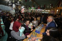 İLKER BAŞBUĞ - Denizli Kitap Fuarını 264 Bin Kişi Ziyaret Etti