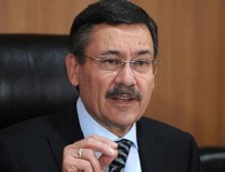 MELİH GÖKÇEK - Gökçek'ten 'kontrollü darbe' iddiasına ilişkin açıklama