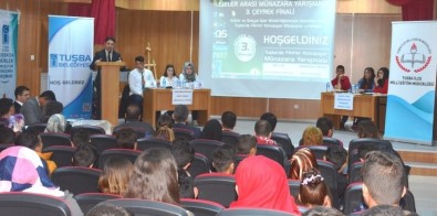 Tuşba'da 'Fikirler Konuşuyor' Münazara Yarışması