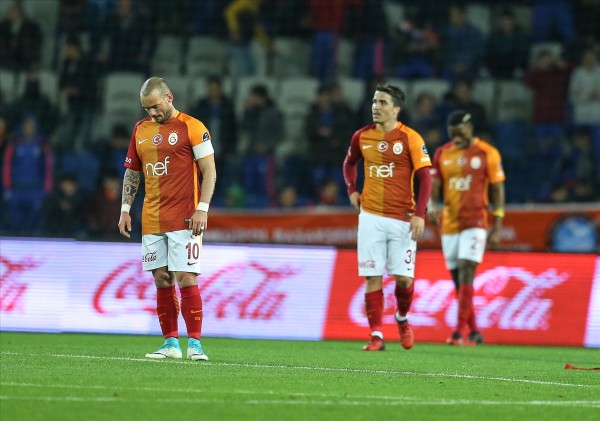 Aslan ilk 5 takıma takıldı