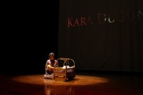 DANS GÖSTERİSİ - Çocuk Gelinlere Dikkat Çekmek İçin Dans Gösterisi Düzenlediler